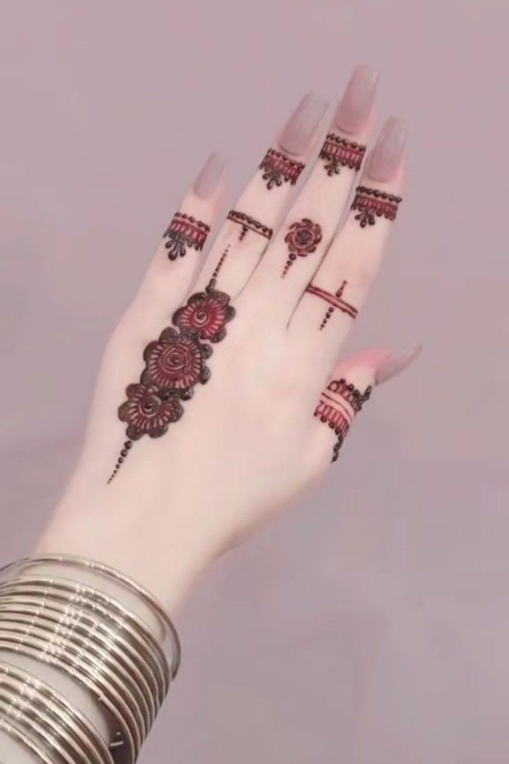 mehndi design photo