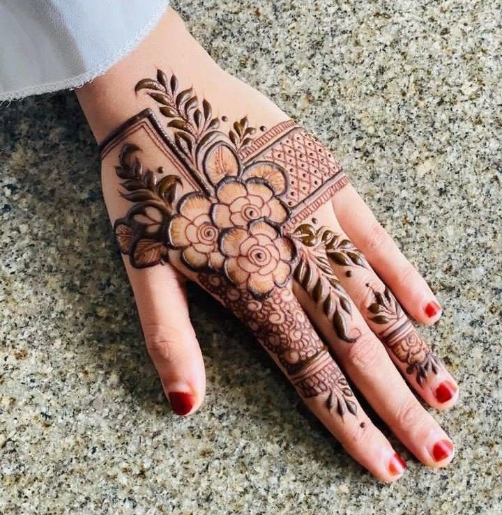 mehndi design photo