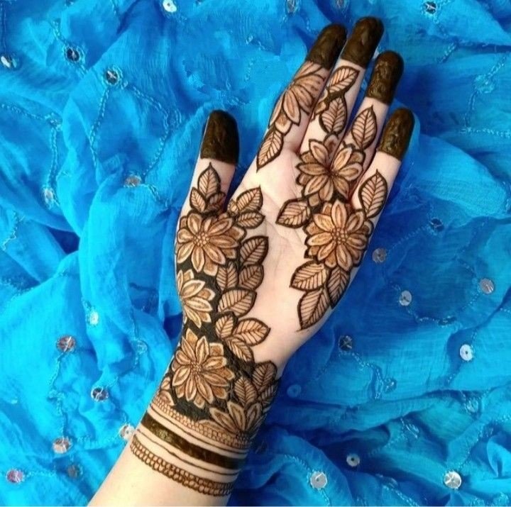 mehndi design photo