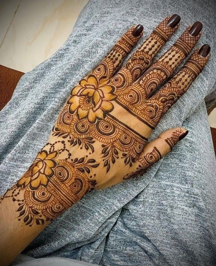 mehndi design photo