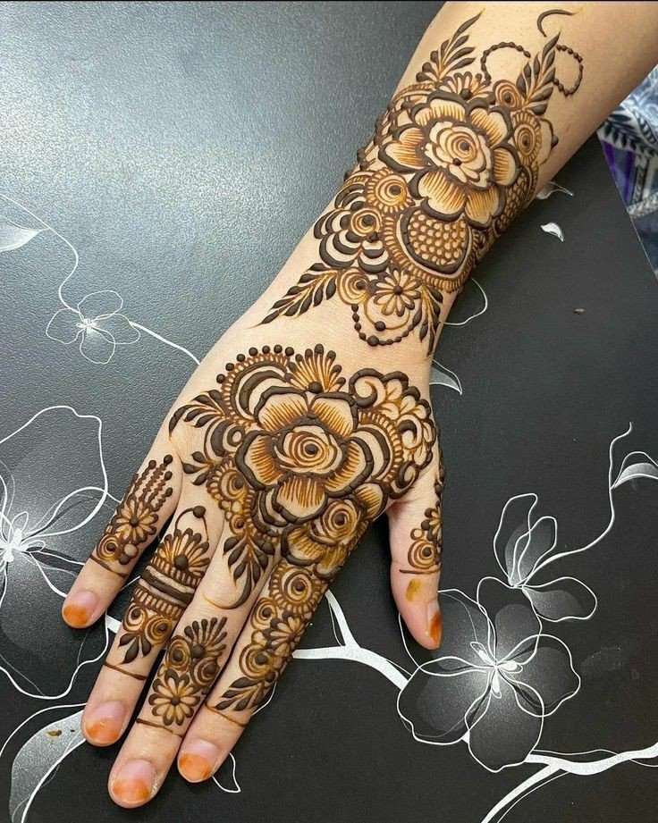 mehndi design photo