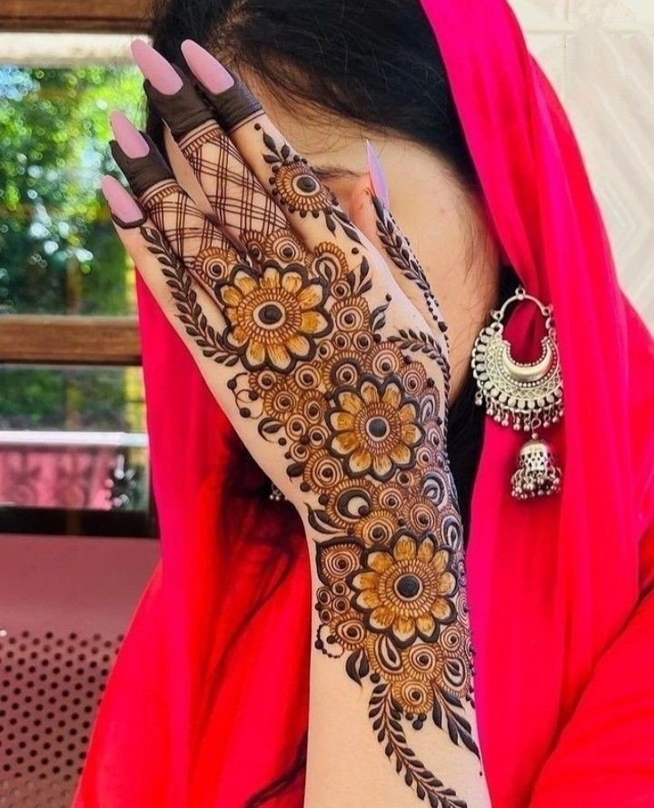 mehndi design photo