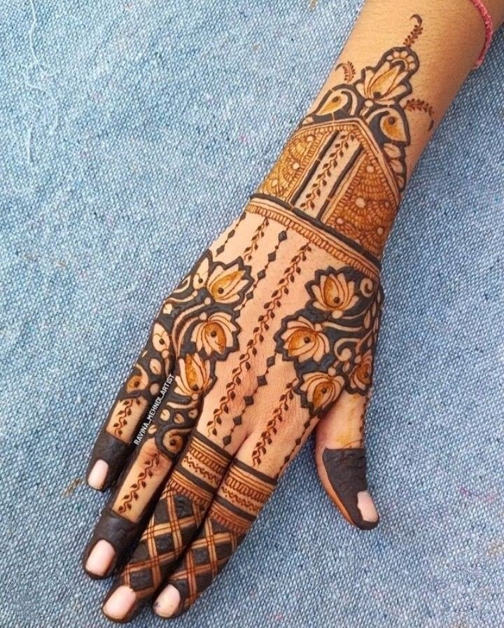 mehndi design photo