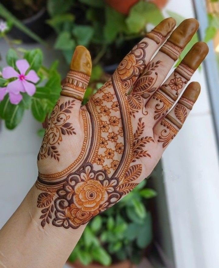 mehndi design photo