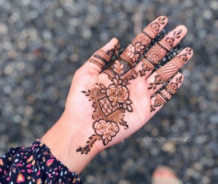 mehndi design photo