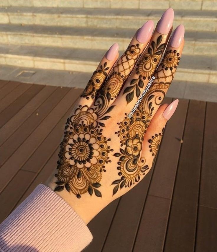 mehndi design photo