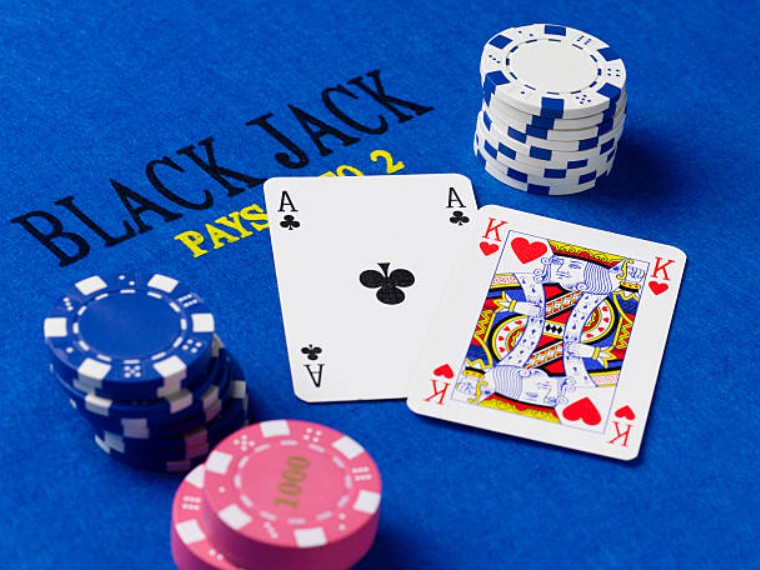 Mastering Live Blackjack: Top Tips for Winning at the Table