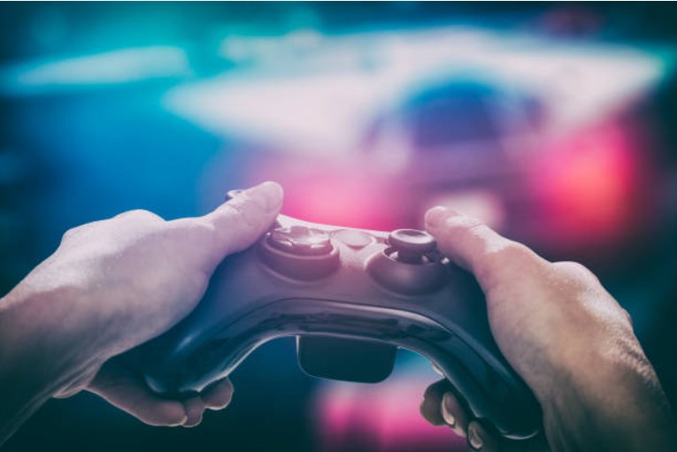 Why Online Gaming Feels Like a Real-Time Cultural Experience